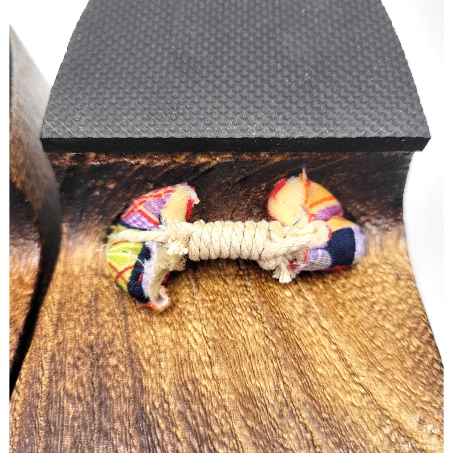 Geta traditionnelle japonaise – Semelle bois et lanières en tissu
