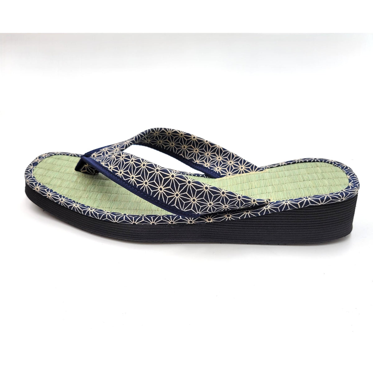 Japanese Zori – Tatami sole and floral fabric straps