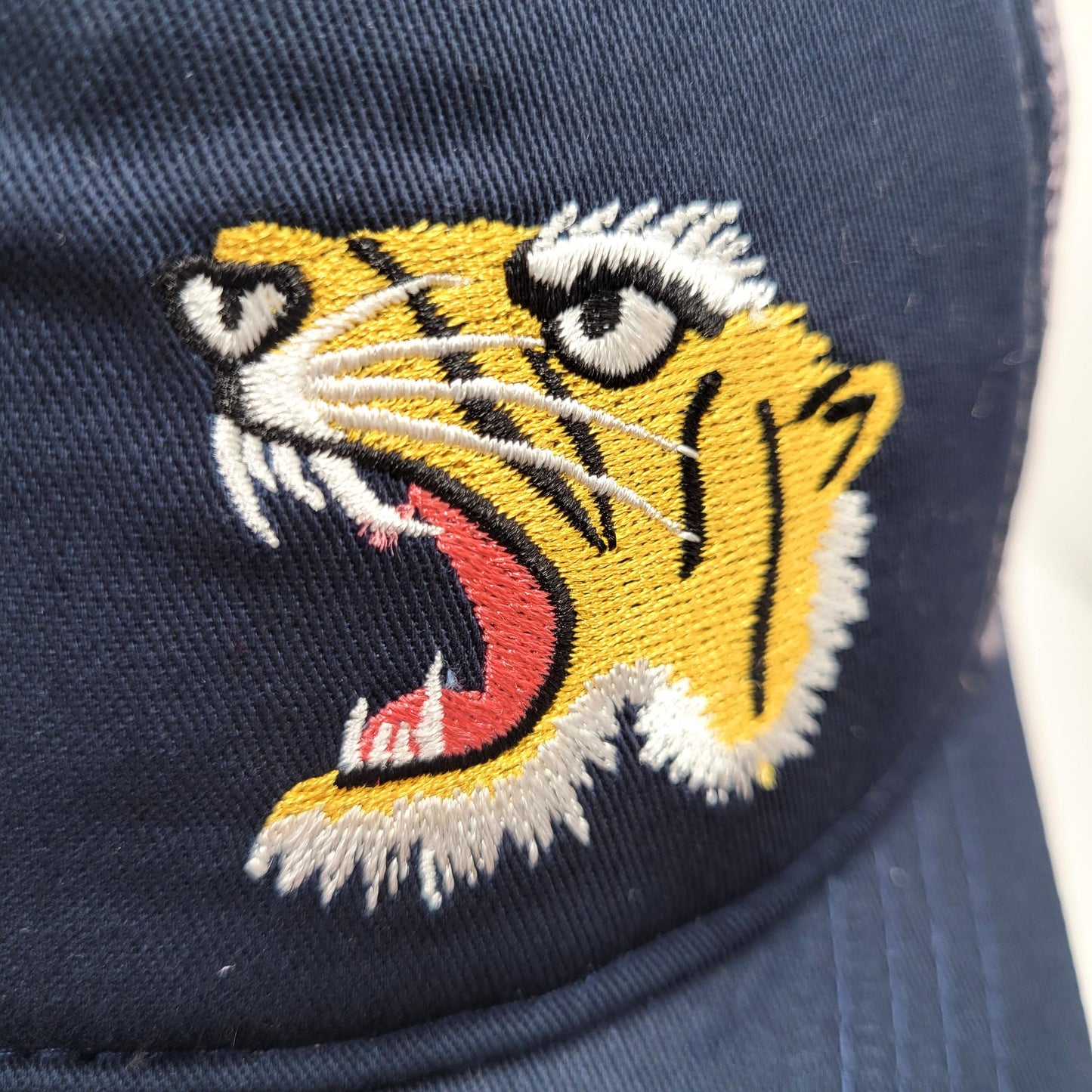 Casquette à resille - Double Tigre