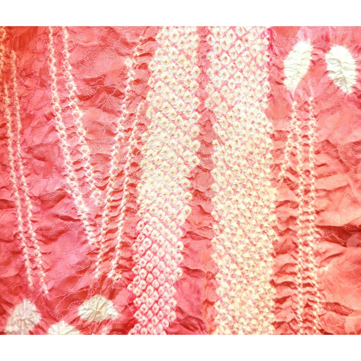 Veste Kimono Haori en Soie Vintage – Art Traditionnel du Shibori (Teinture à la main) Rose