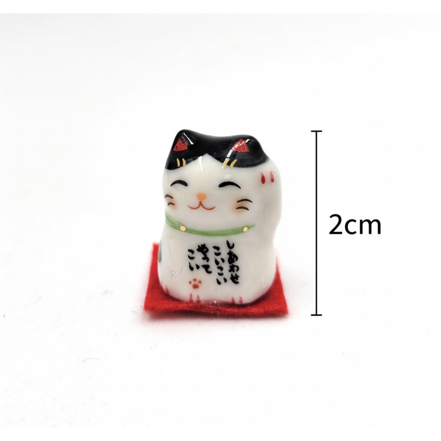 Set of 5 Tiny Maneki Neko with mat – Lucky Cats