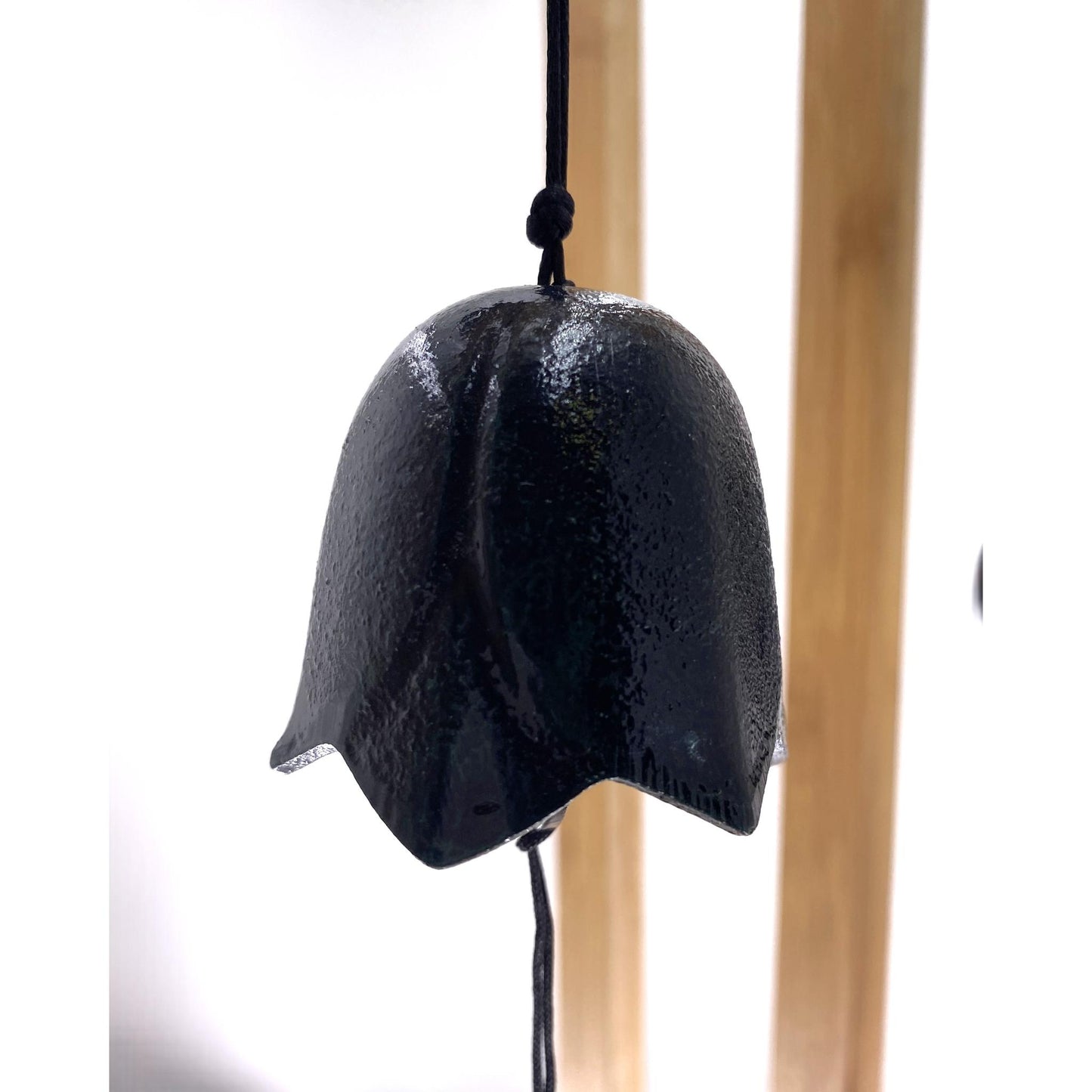 Furin japonais en fonte – Motif de cloche TULIP
