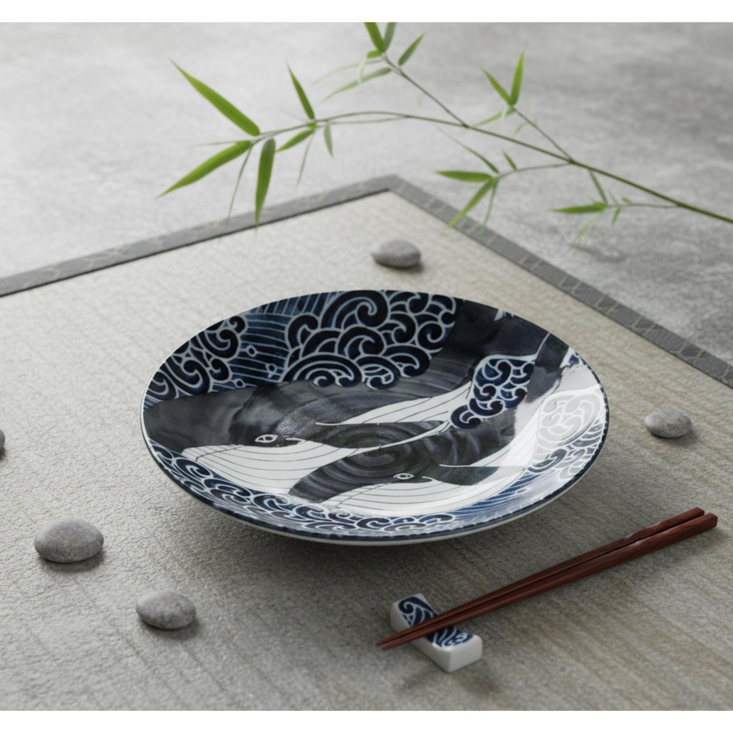 WHALE HOLLOW PLATTER 215