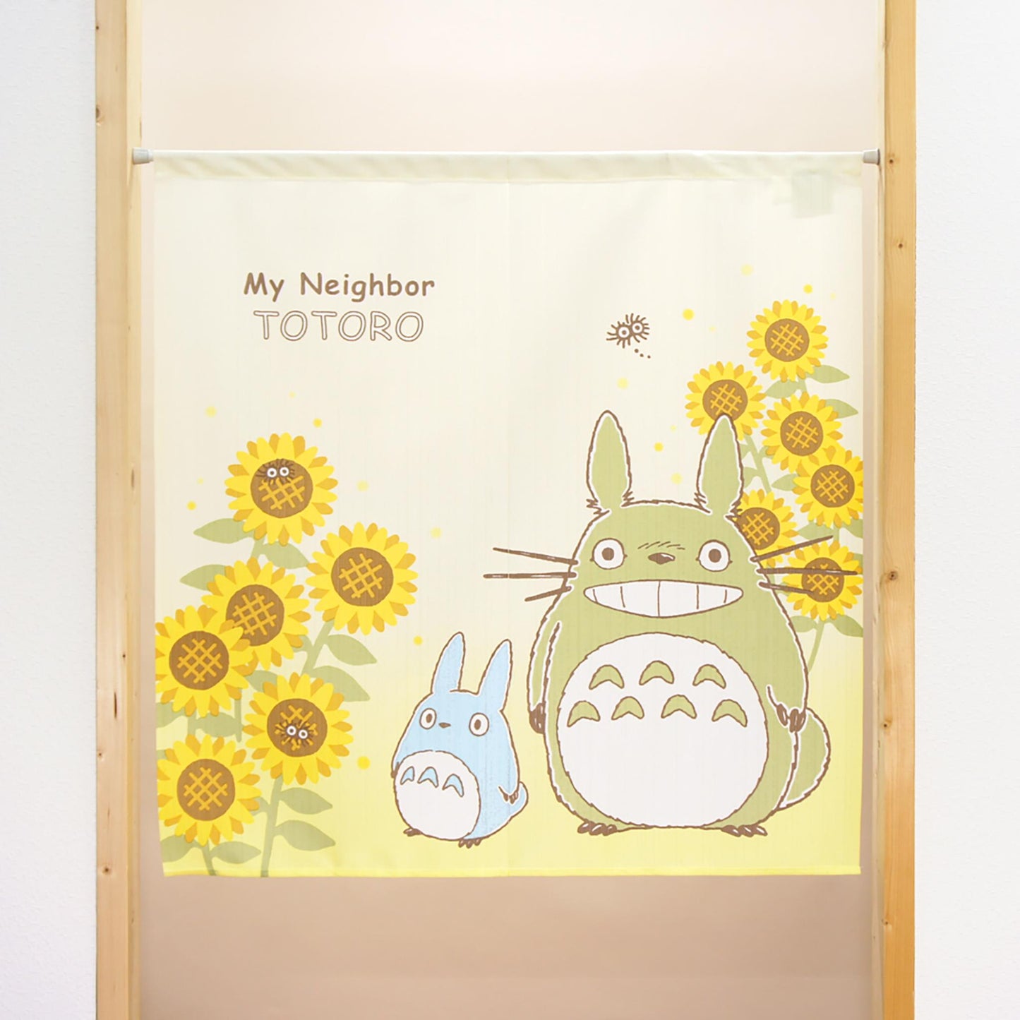 Noren rideau japonais - Totoro dans un champ de Tournesol