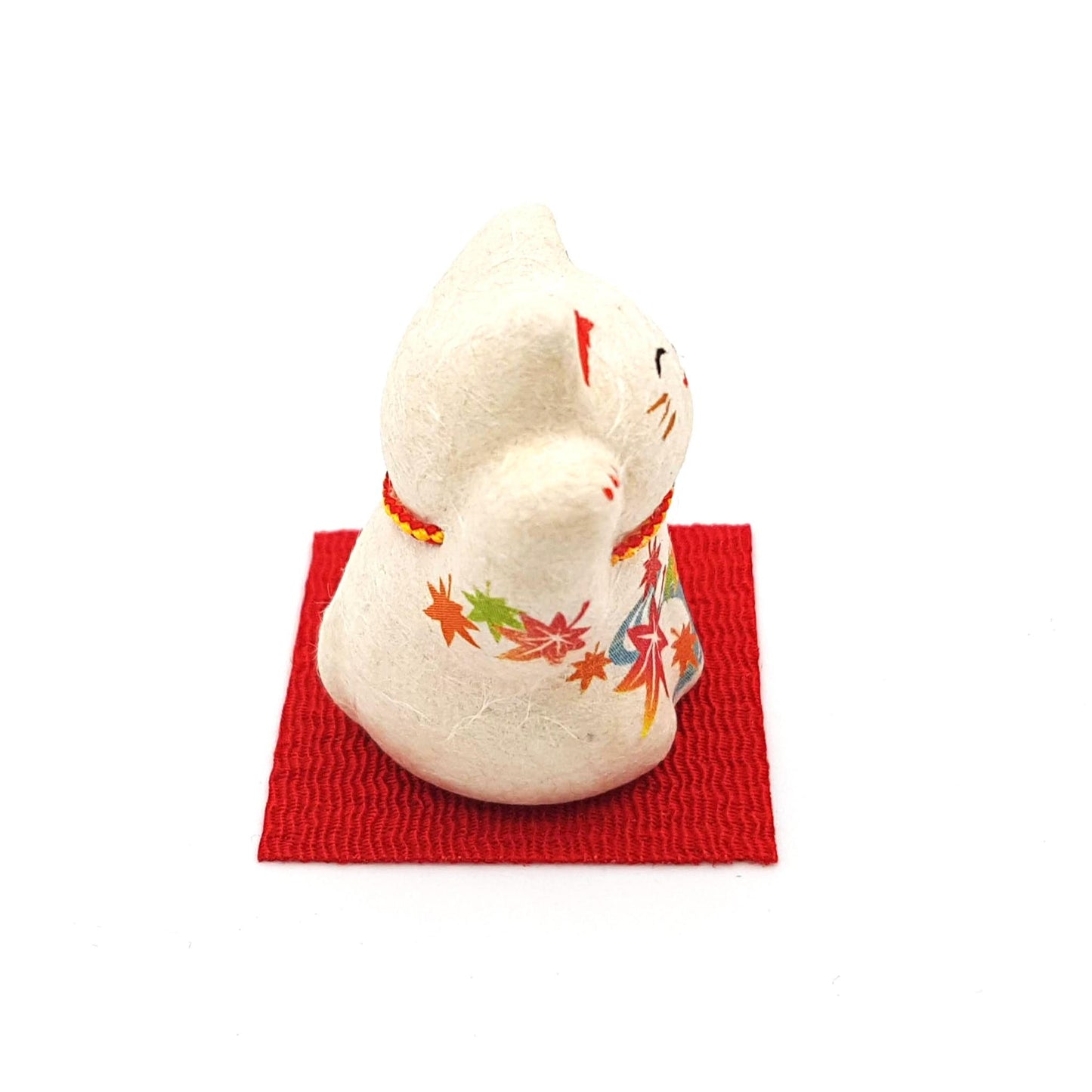 Maneki-neko doll figurine made of torn washi paper