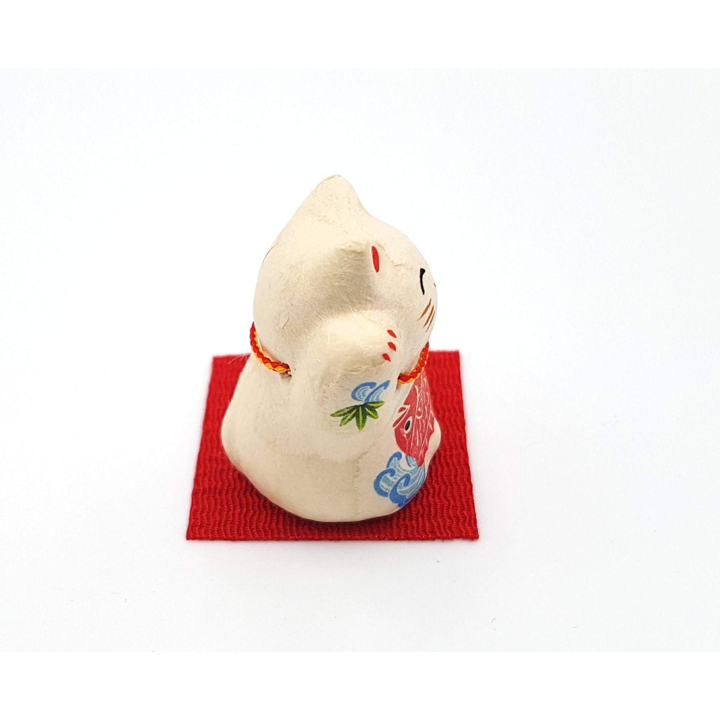 Maneki-neko doll figurine made of torn washi paper