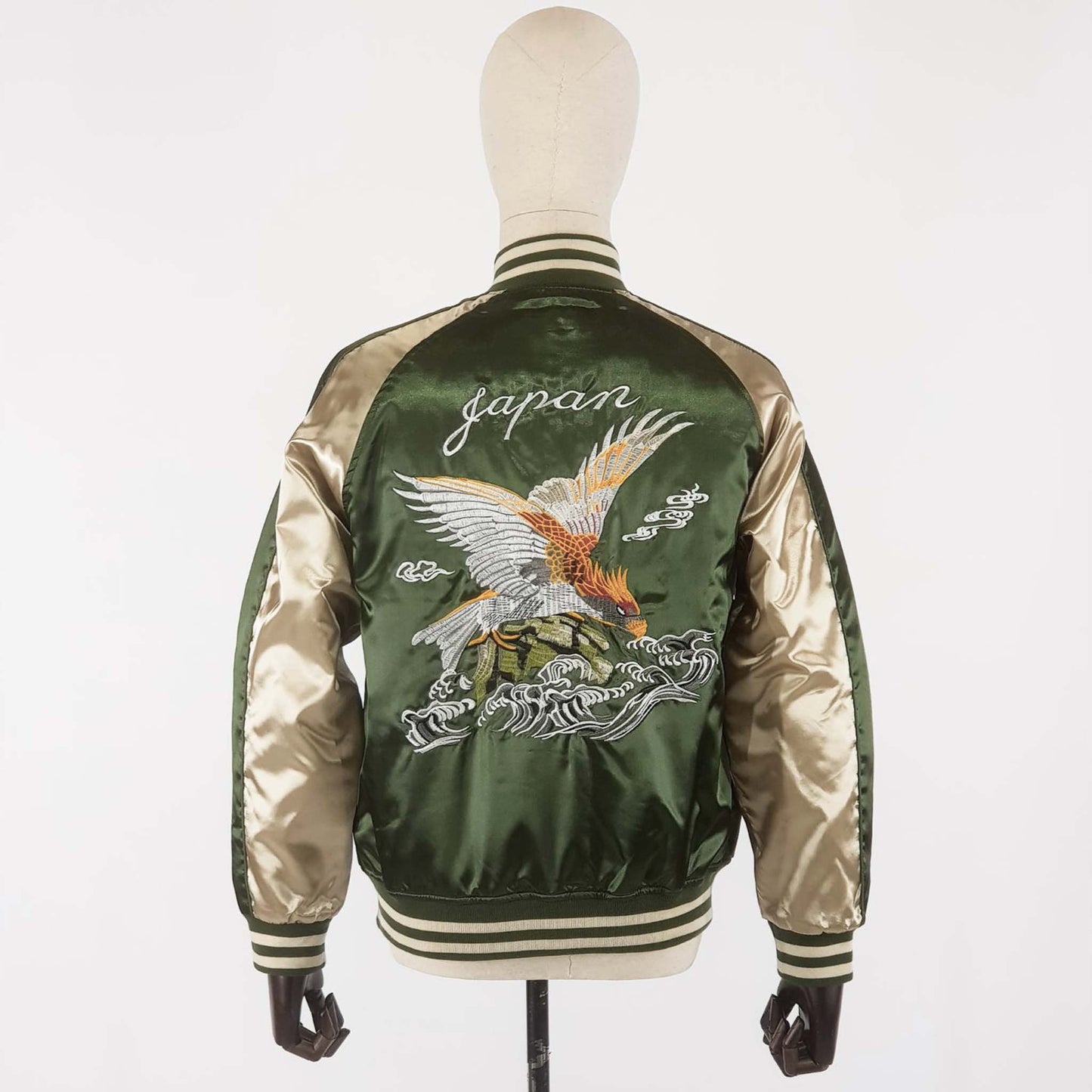 Bomber Sukajan aigle vert