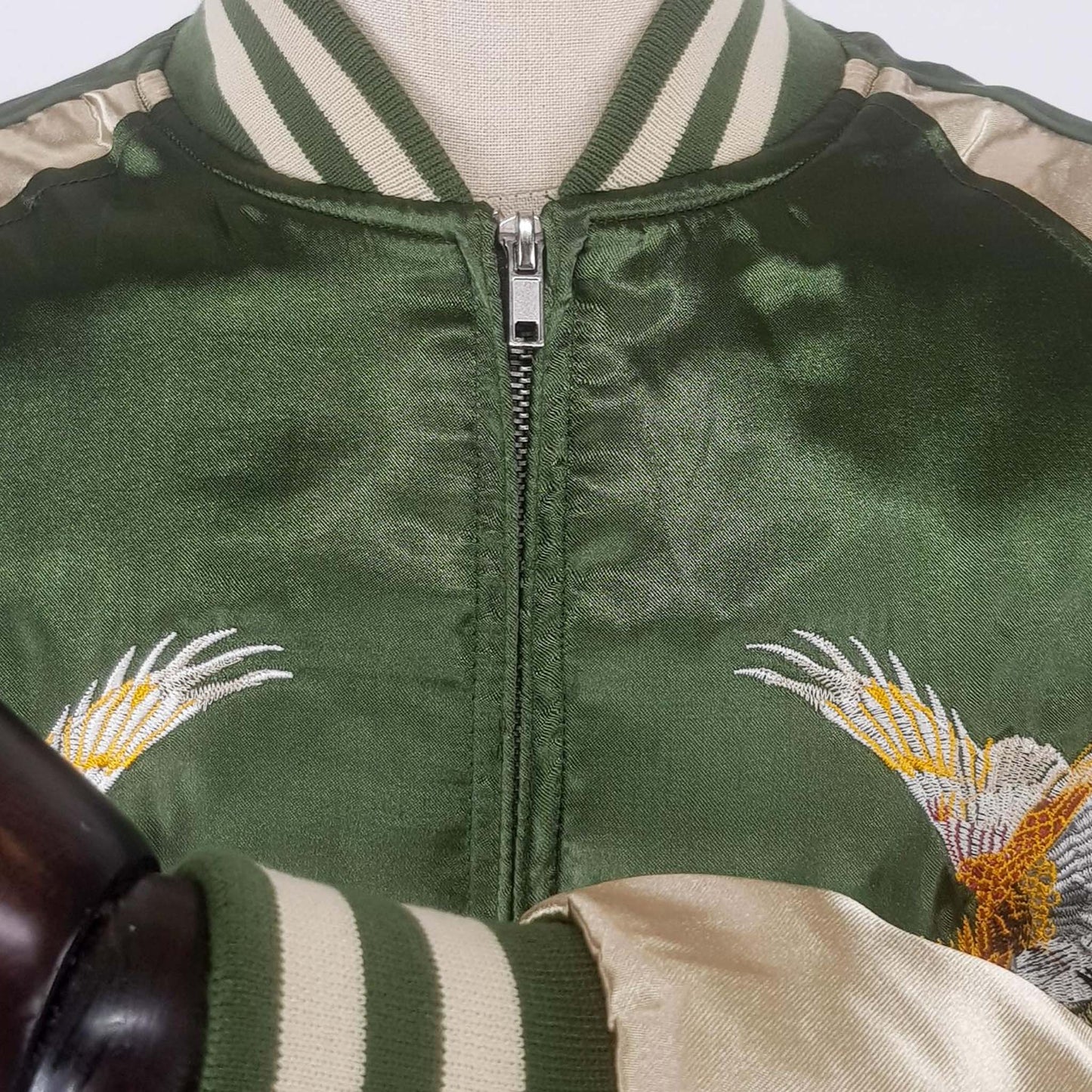 Bomber Sukajan aigle vert