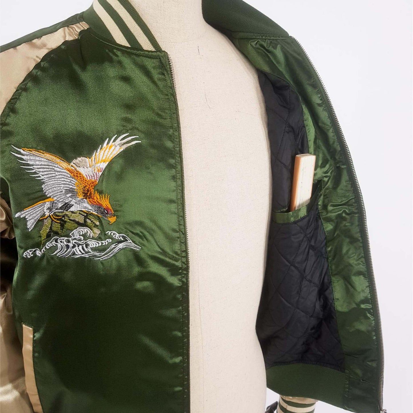 Bomber Sukajan aigle vert