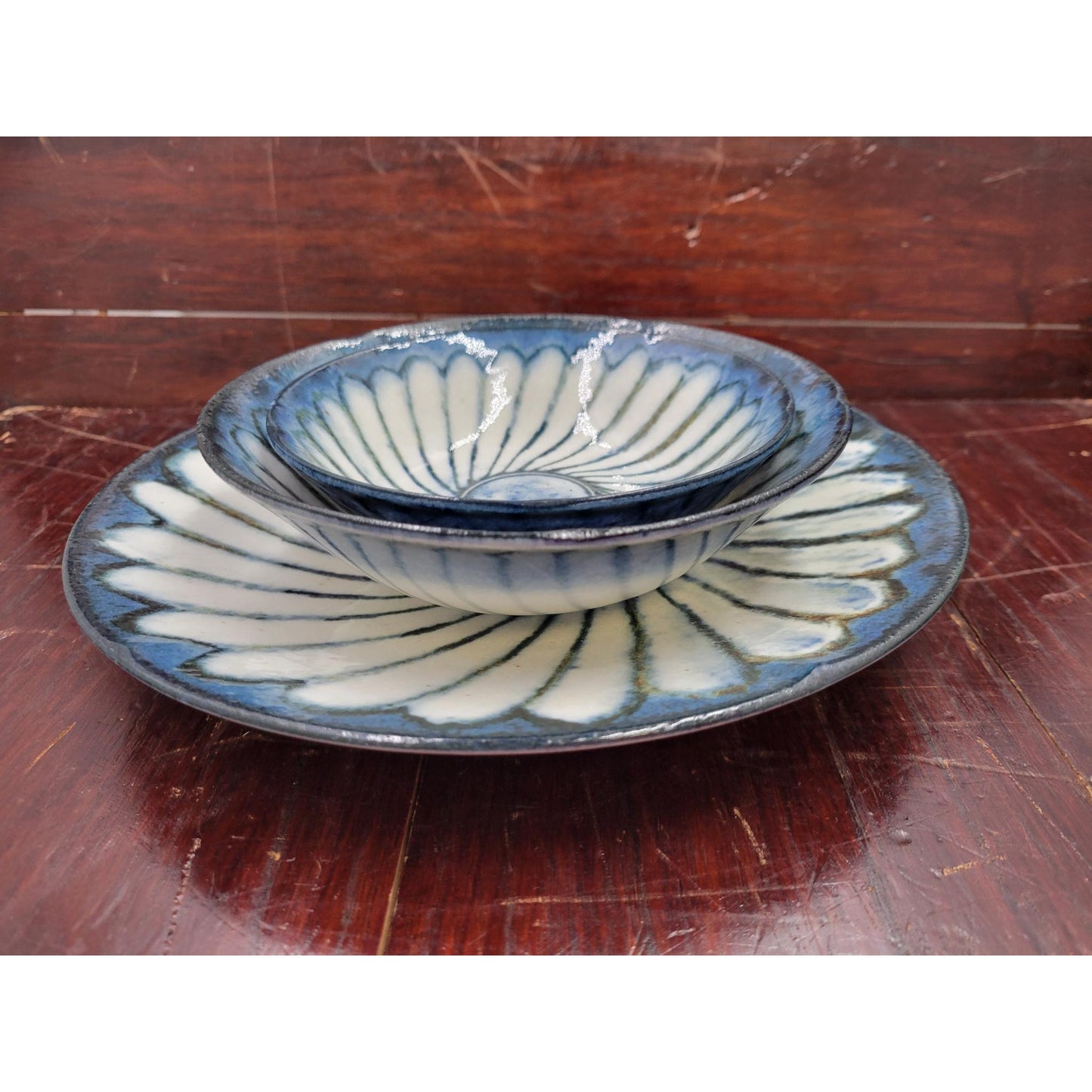 PLAT CREUSE REIWA HANA 4.5