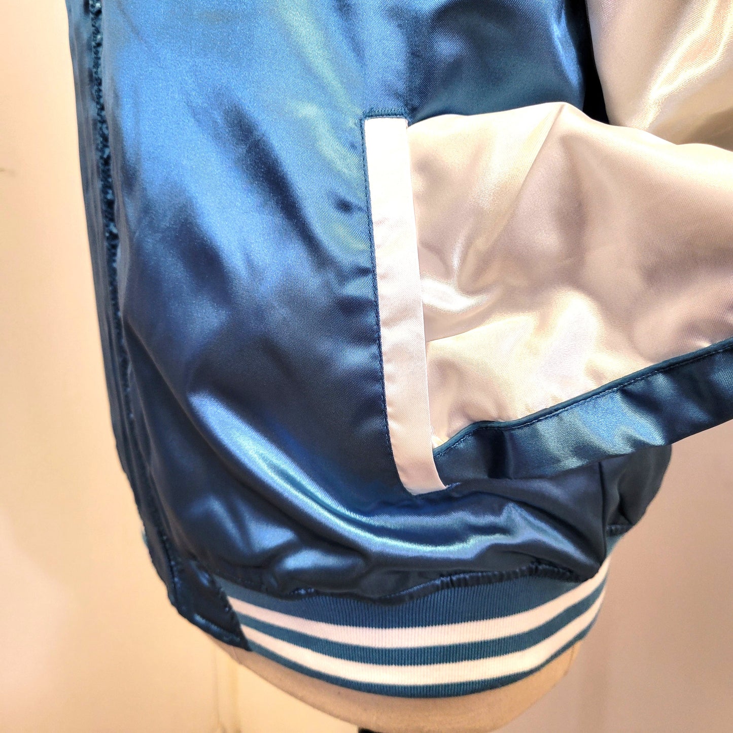 Sukajan Koi and Dragon - Navy