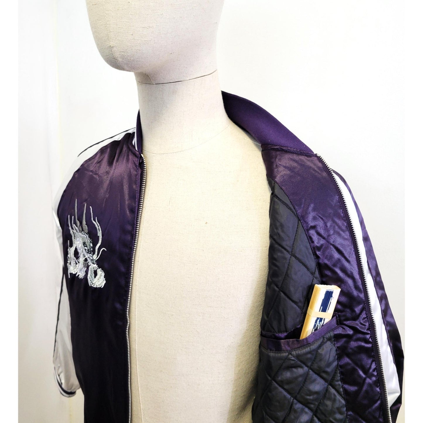 Sukajan Gin Dragon- Violet Rembourré