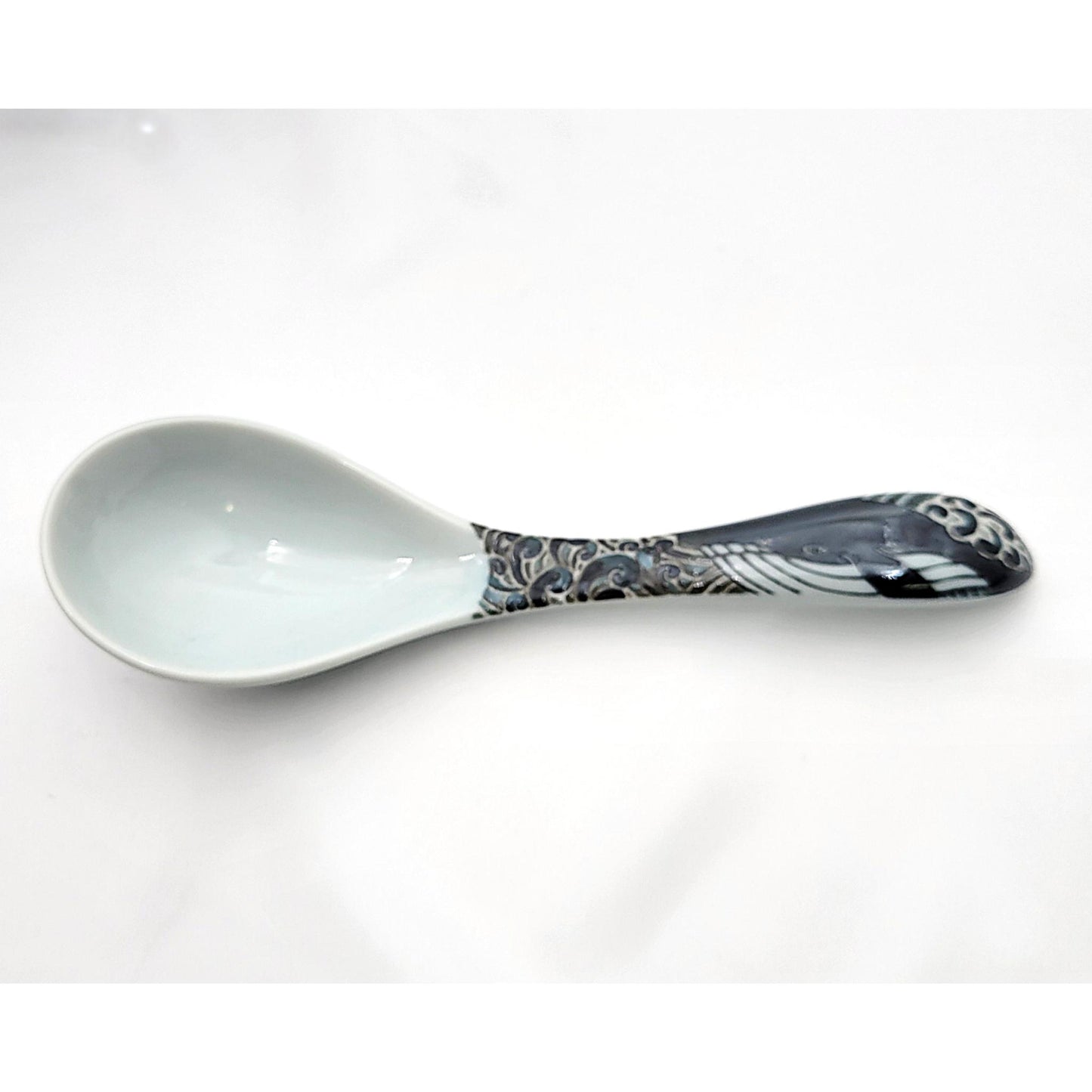 CUILLERE A RAMEN BALEINE
