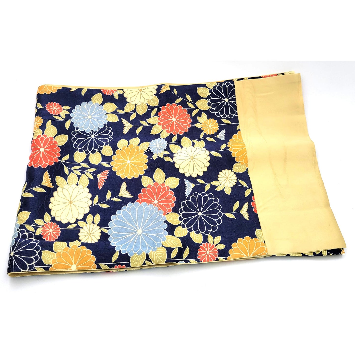 Echarpe kimono en soie (3 motifs)