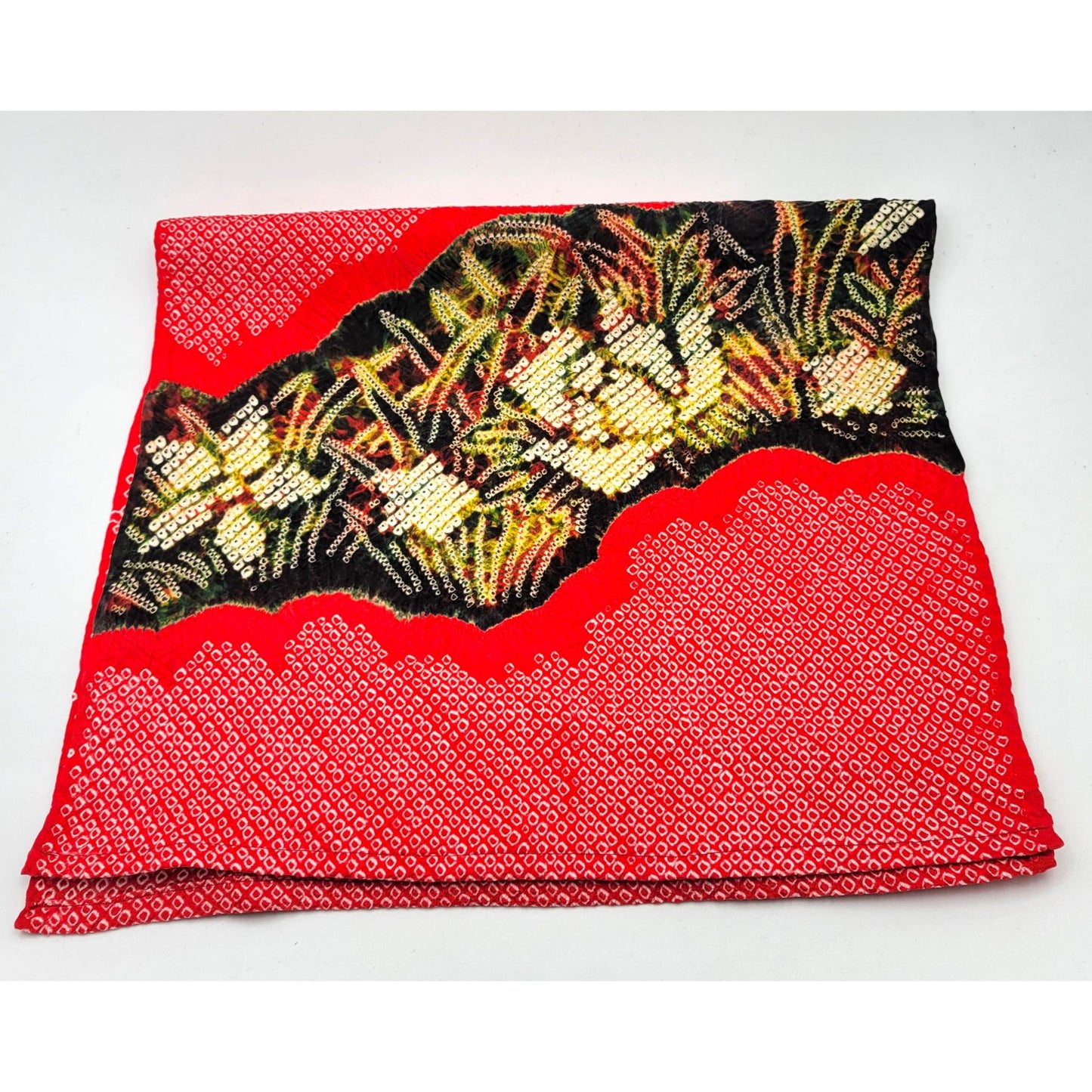 ÉCHARPE SHIBORI EN SOIE – Artisanat japonais (4 modèles)