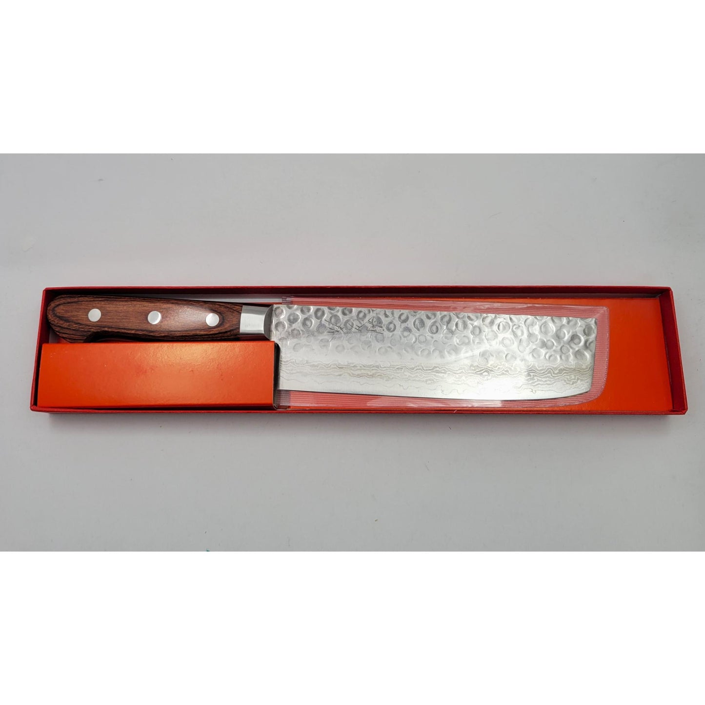 Japanese Knife in Hammered Damascus Steel