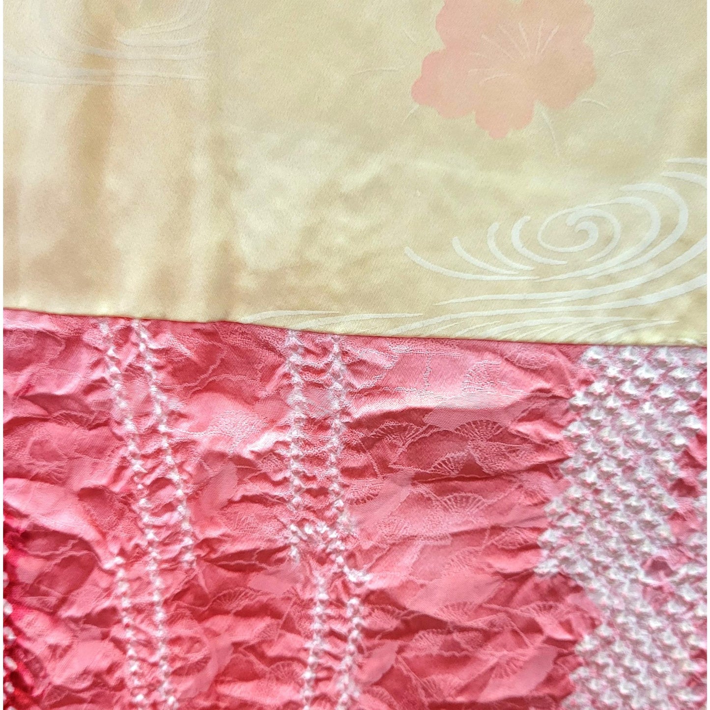 Veste Kimono Haori en Soie Vintage – Art Traditionnel du Shibori (Teinture à la main) Rose
