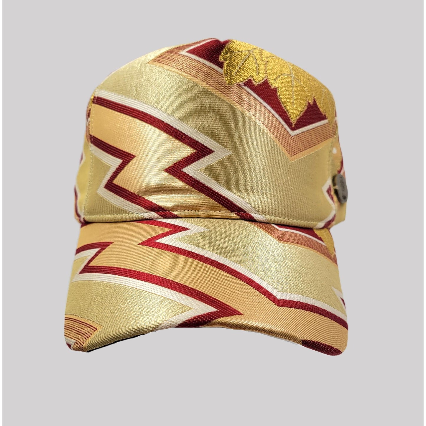 Casquette OBI – Motif Pin Éternel & Géométrie Royale