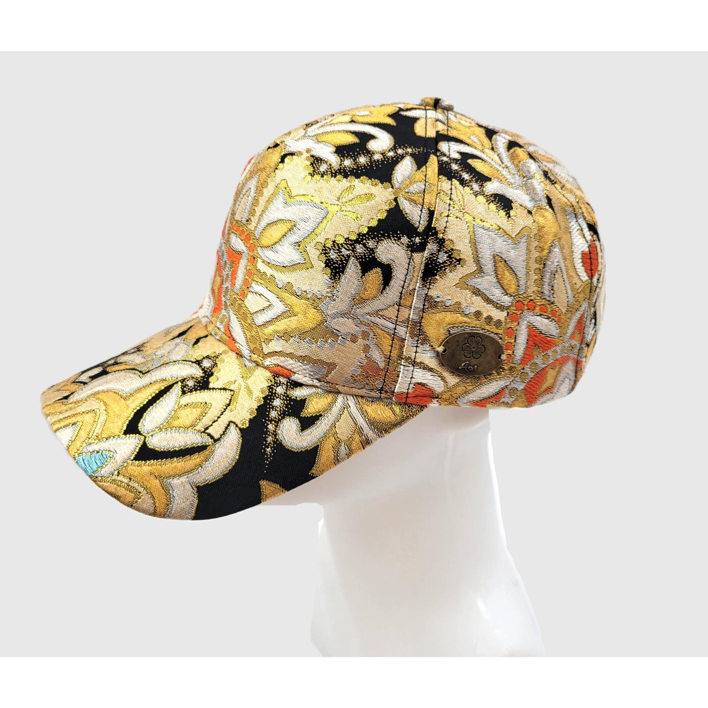 Casquette OBI – Motif Mandalas Célestes & Or Baroque