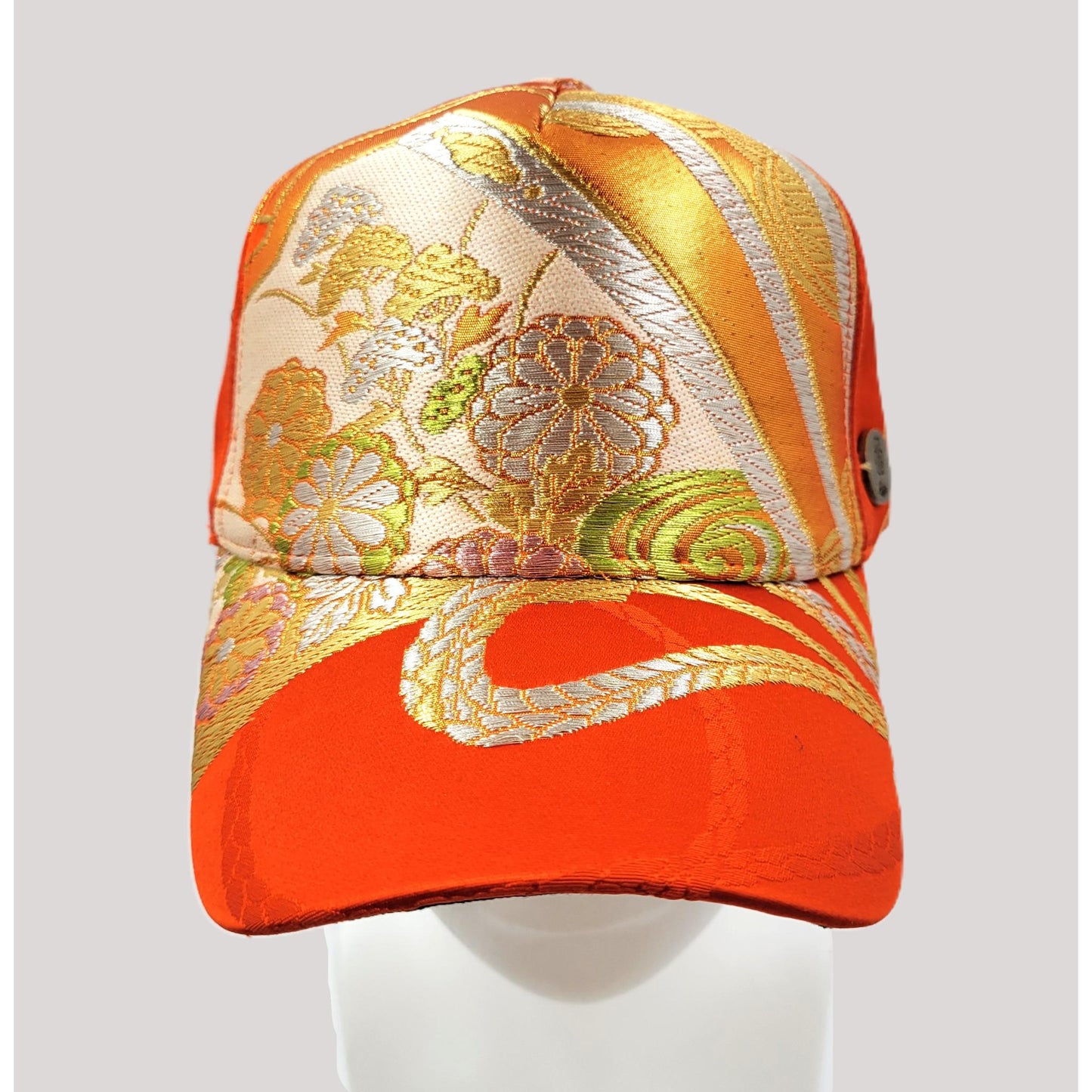 Casquette OBI – Motif Chrysanthème Royal & Draperies d'Or