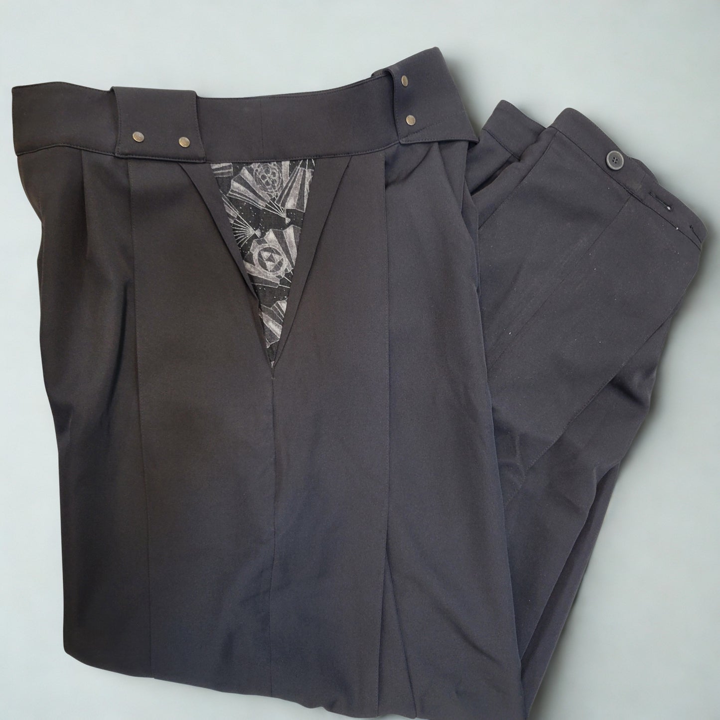 Japanese Hakama Pants – Wide and Elegant Fit