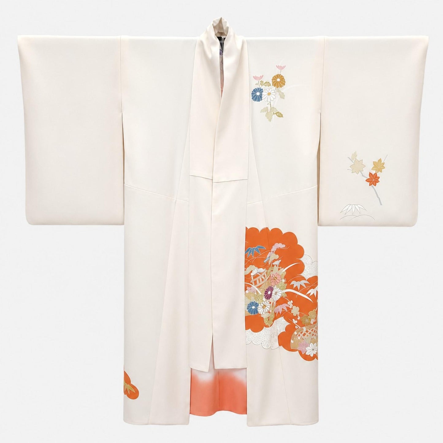 Veste Kimono Longue Raffinée – Teinte Ivoire et Motifs Traditionnels d'Éventails Orange Éclatant