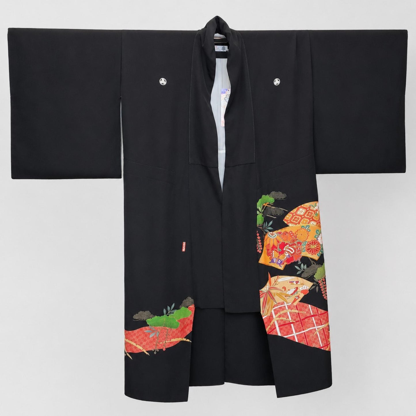 Veste Kimono Longue d'Exception – Noir Profond et Motifs Traditionnels d'Éventails et de Pins