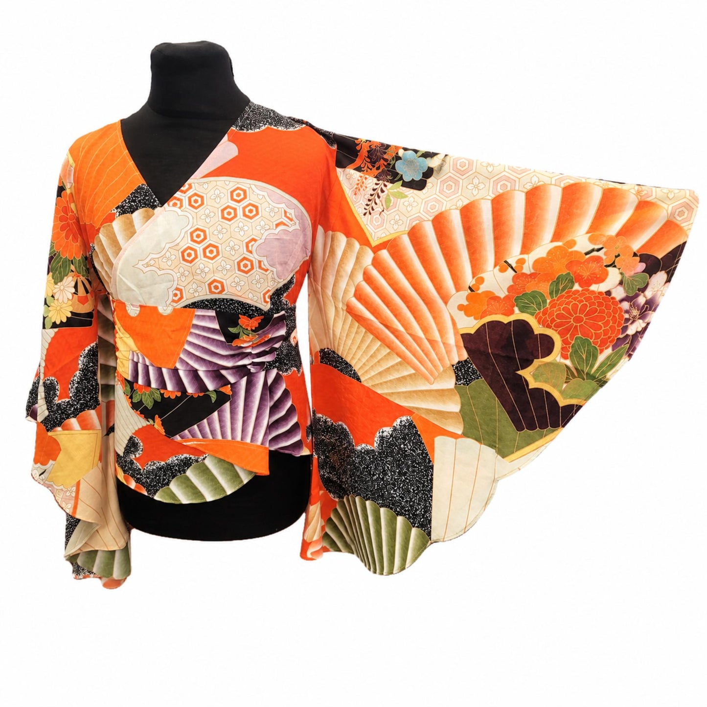 Blouse Cache-Cœur Style Kimono – Motifs Traditionnels Japonais et Manches Fluides Noir