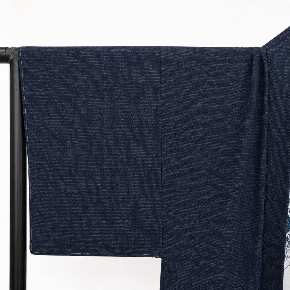 Veste Haori Traditionnelle pour Homme – Bleu Indigo Épuré et Tissage Texturé