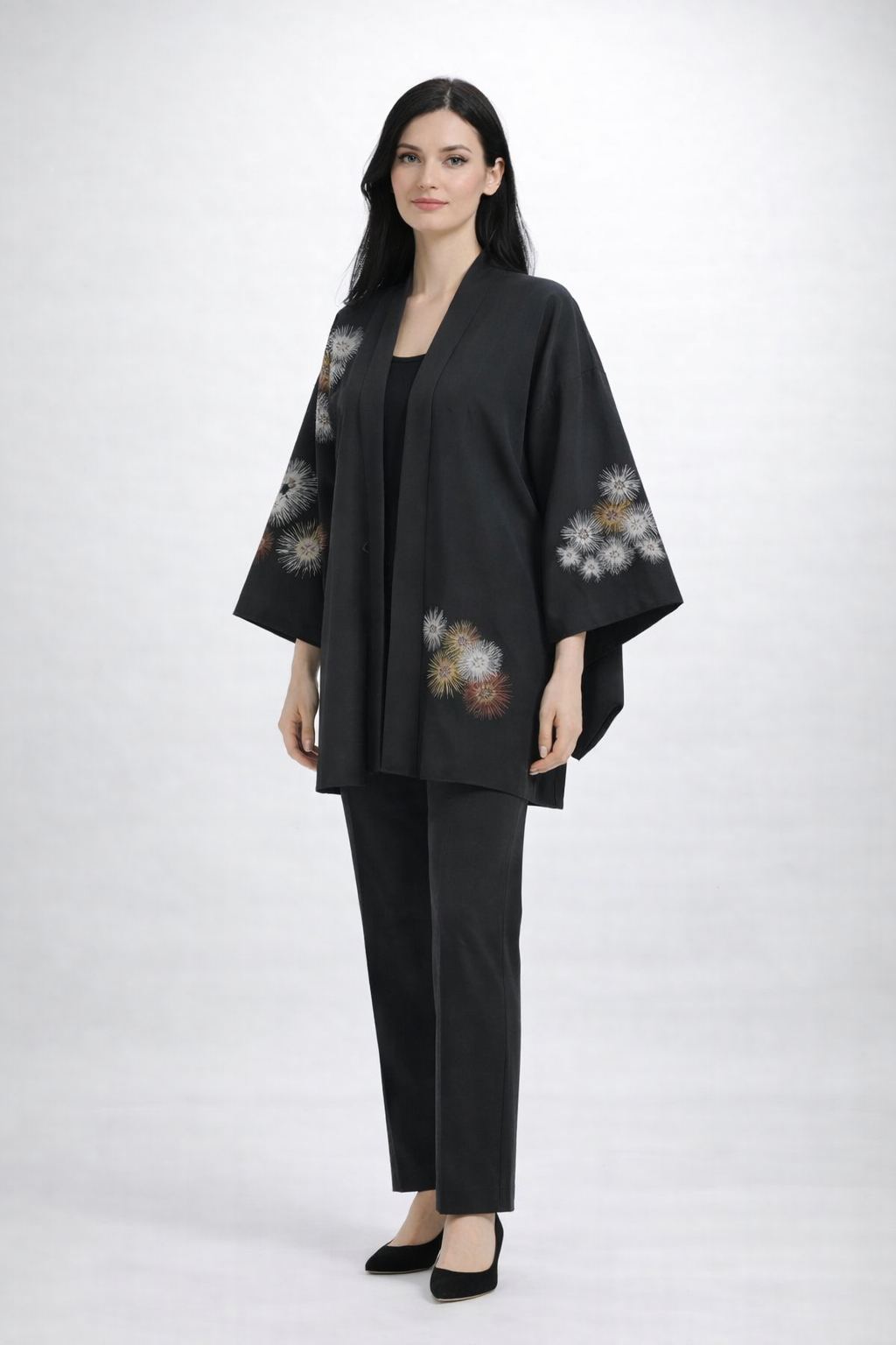 Vintage Japanese Silk Haori Jacket - Authentic Kimono Robe [Noir Mosaïque Florale]