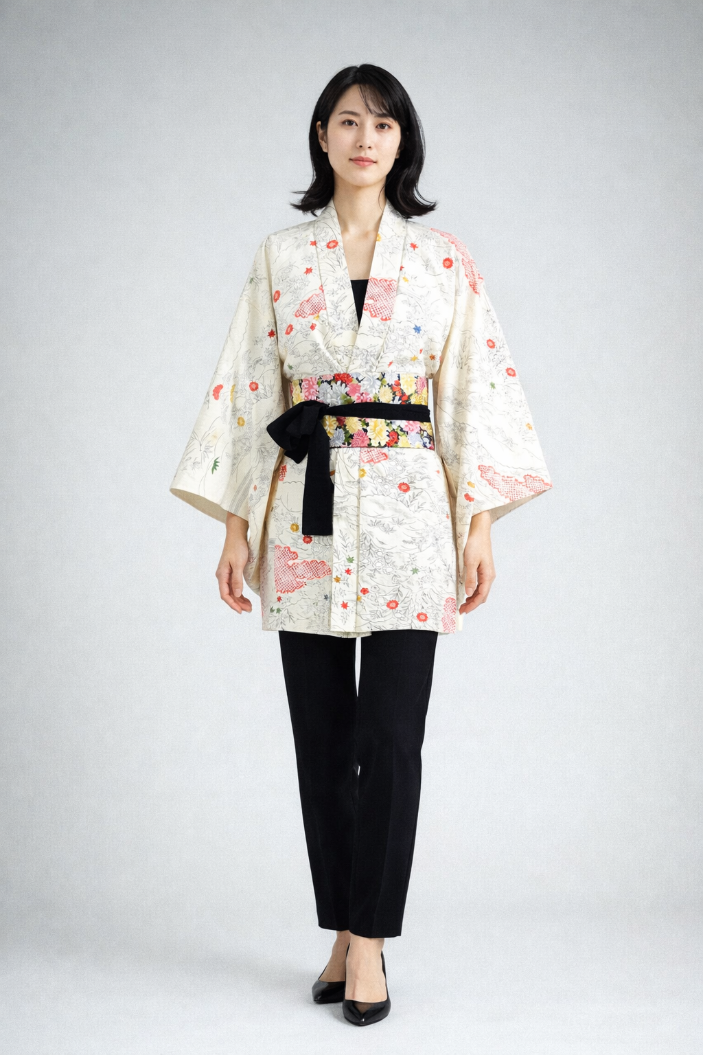 Vintage Japanese Silk Haori Jacket - Authentic Kimono Robe Blanc [Feuilles d’automne et petites fleurs]