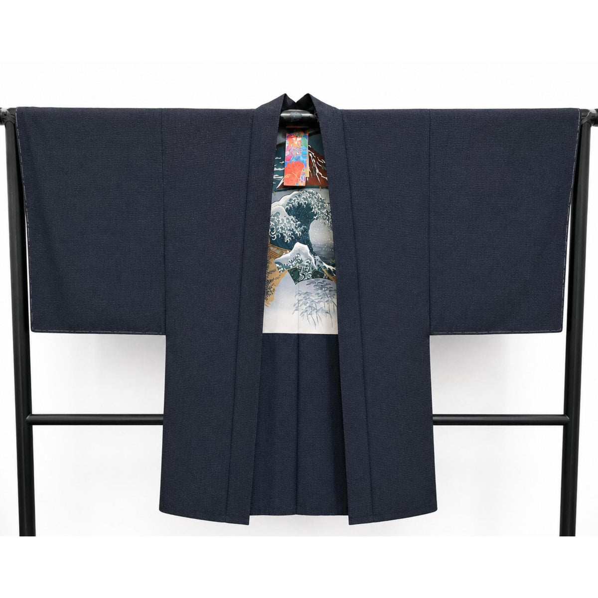 Veste Haori Traditionnelle pour Homme – Bleu Indigo Épuré et Tissage Texturé