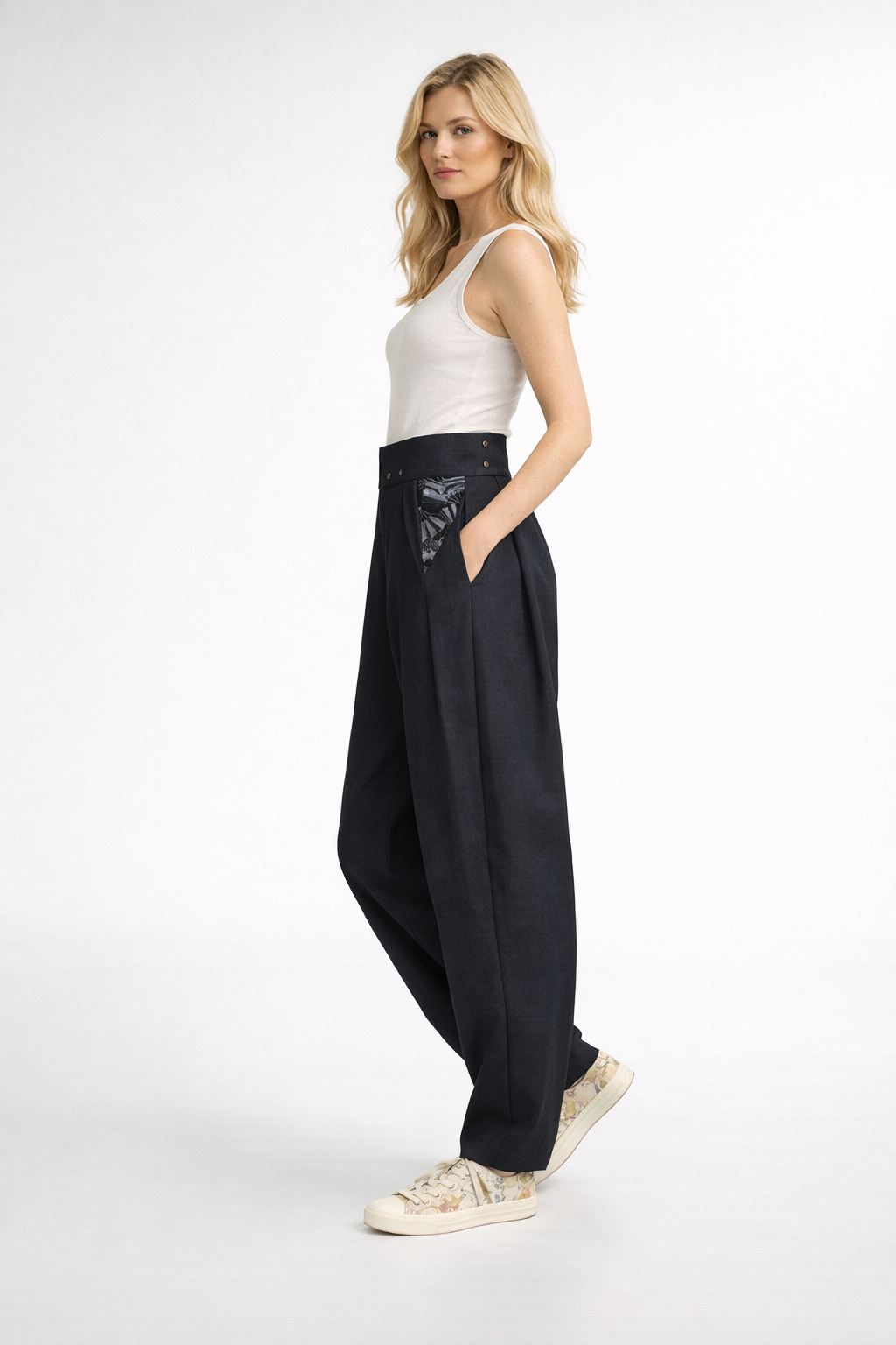 Japanese Hakama Pants – Wide and Elegant Fit