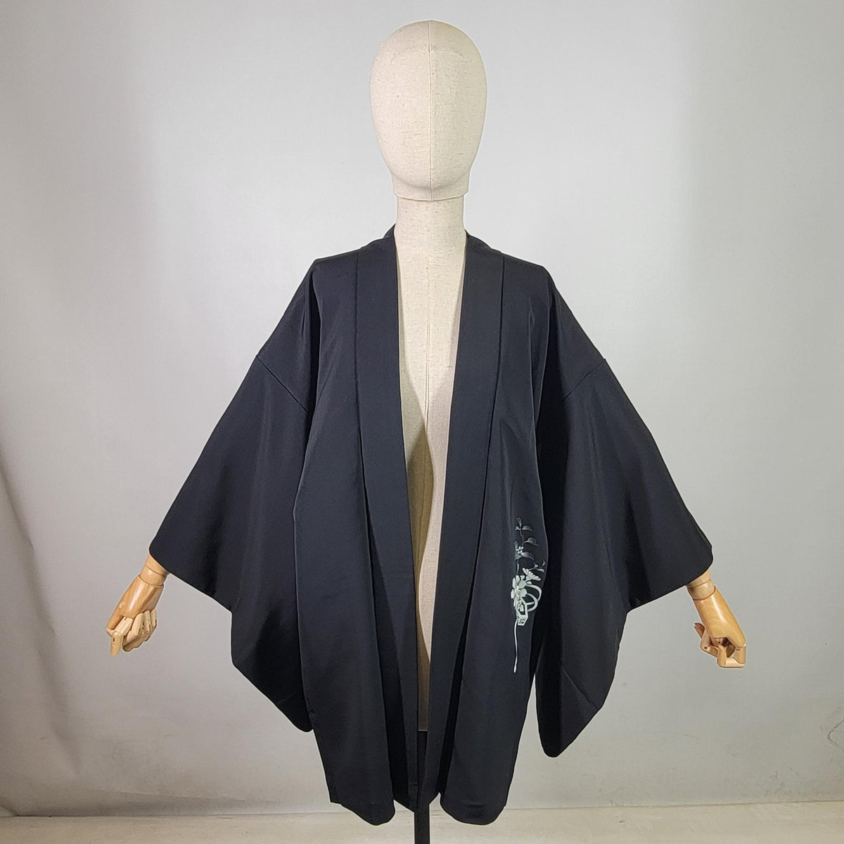 Vintage Japanese Silk Haori Jacket - Authentic Kimono Robe [Striped Rose]