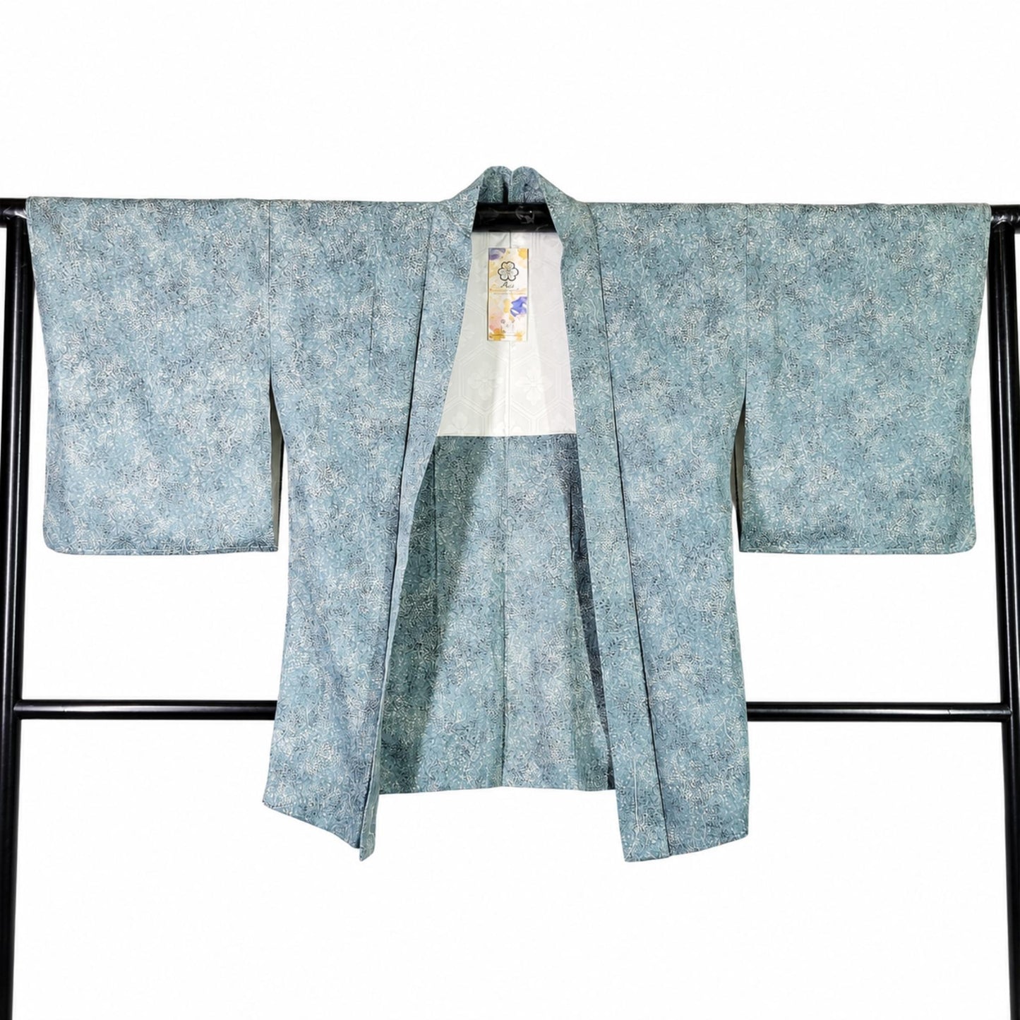 Veste Haori Vintage en Soie – Kimono Japonais Authentique – Fleurs Sauvages Bleu Ciel