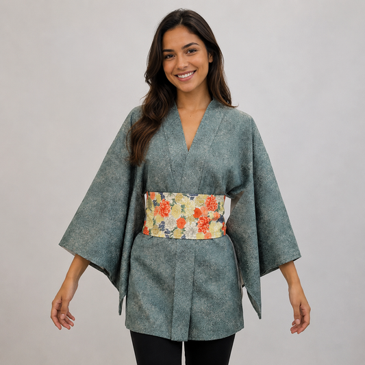Veste Haori Vintage en Soie – Kimono Japonais Authentique – Fleurs Sauvages Bleu Ciel