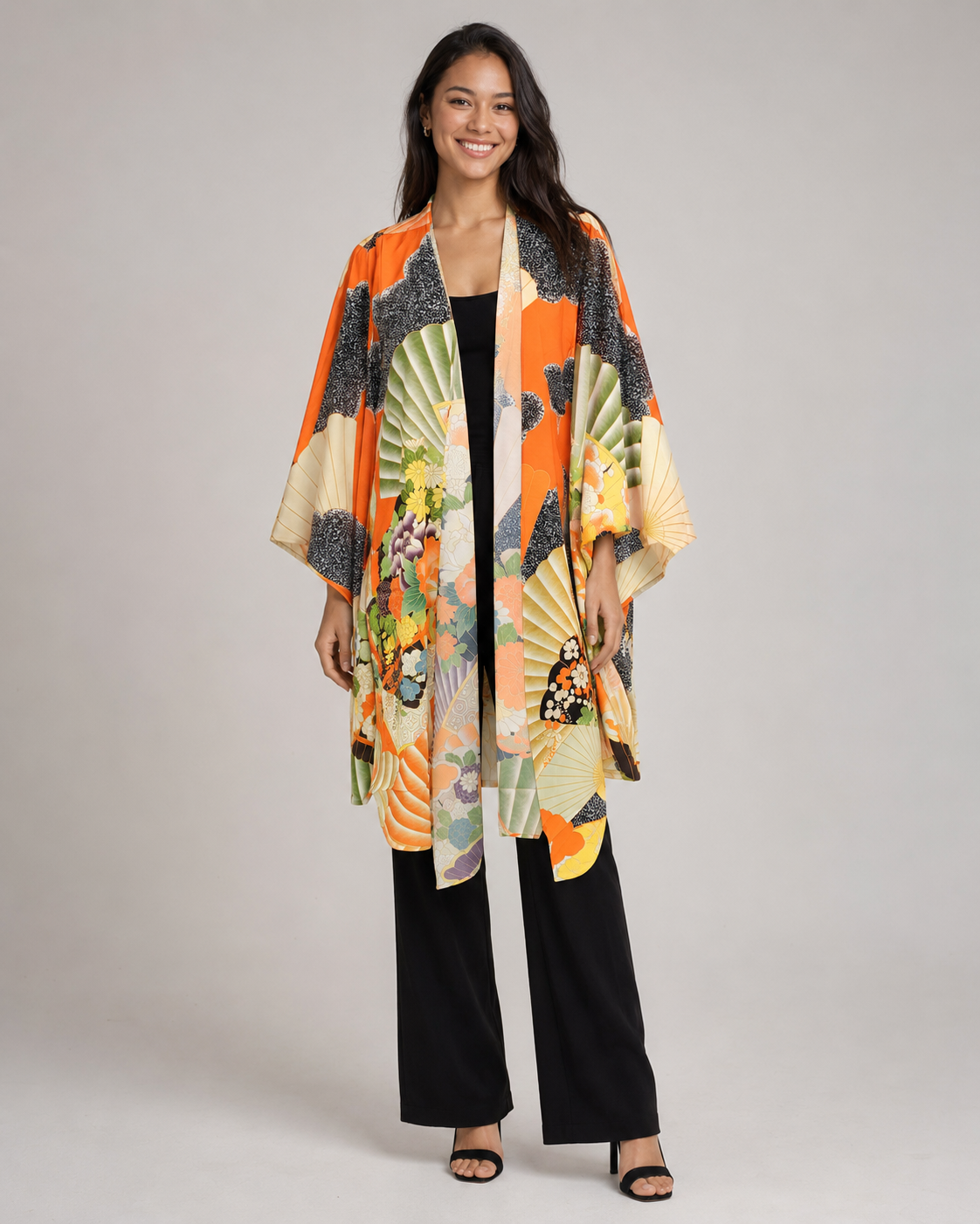 Kimono Cardigan Fluide en Soie – Bleu Éclatant à Motifs Floraux Traditionnels Orange