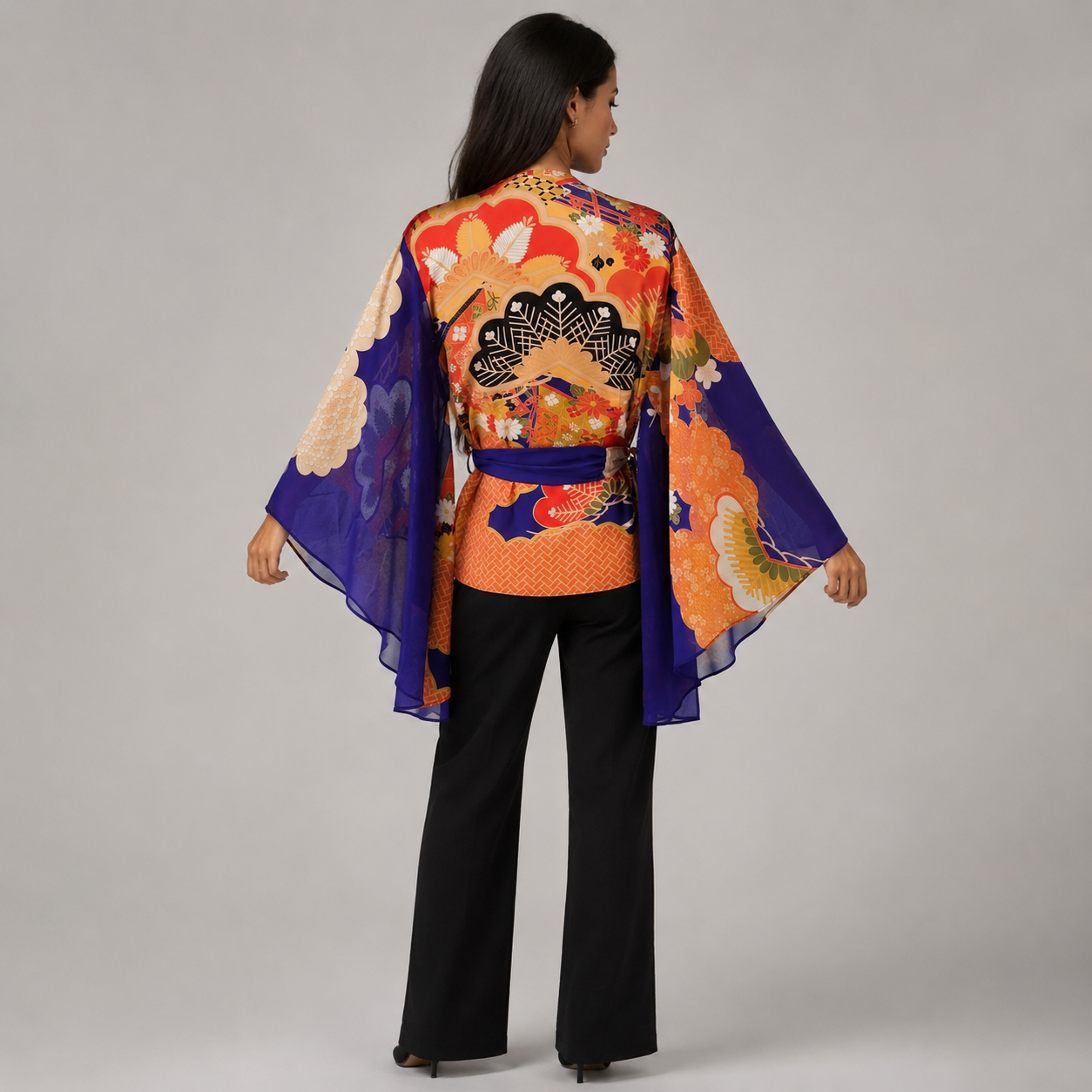 Blouse Cache-Cœur Style Kimono – Motifs Traditionnels Japonais et Manches Fluides Bleu