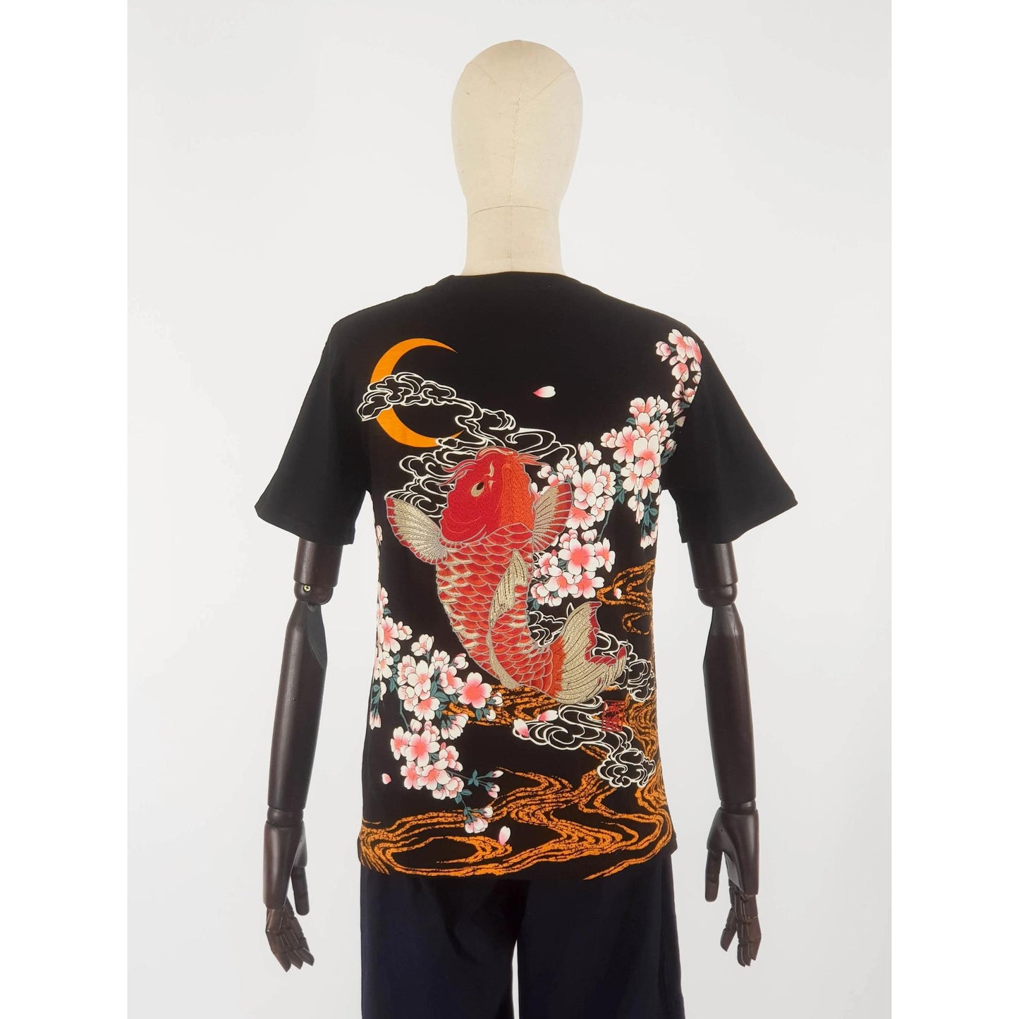 T-shirt à manches courtes noir - Koi rouge et clair de lune