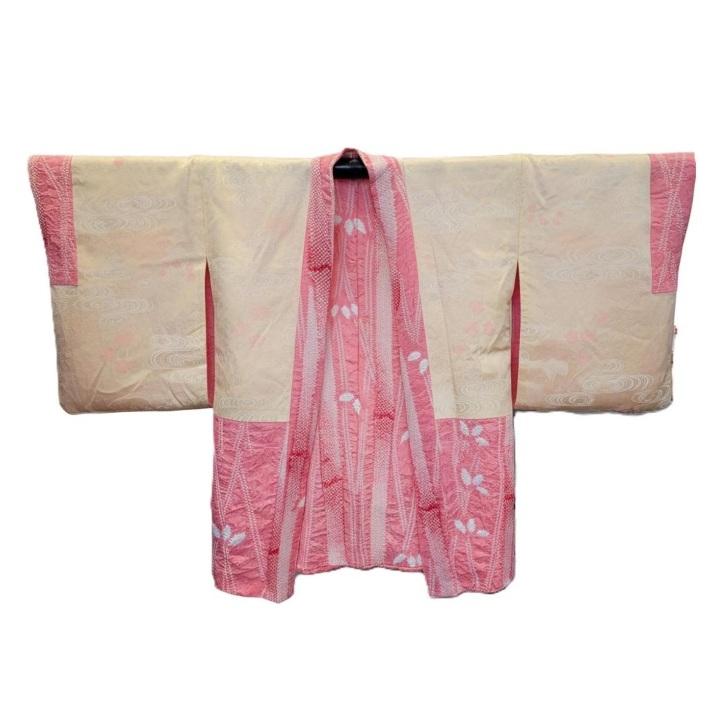Veste Kimono Haori en Soie Vintage – Art Traditionnel du Shibori (Teinture à la main) Rose