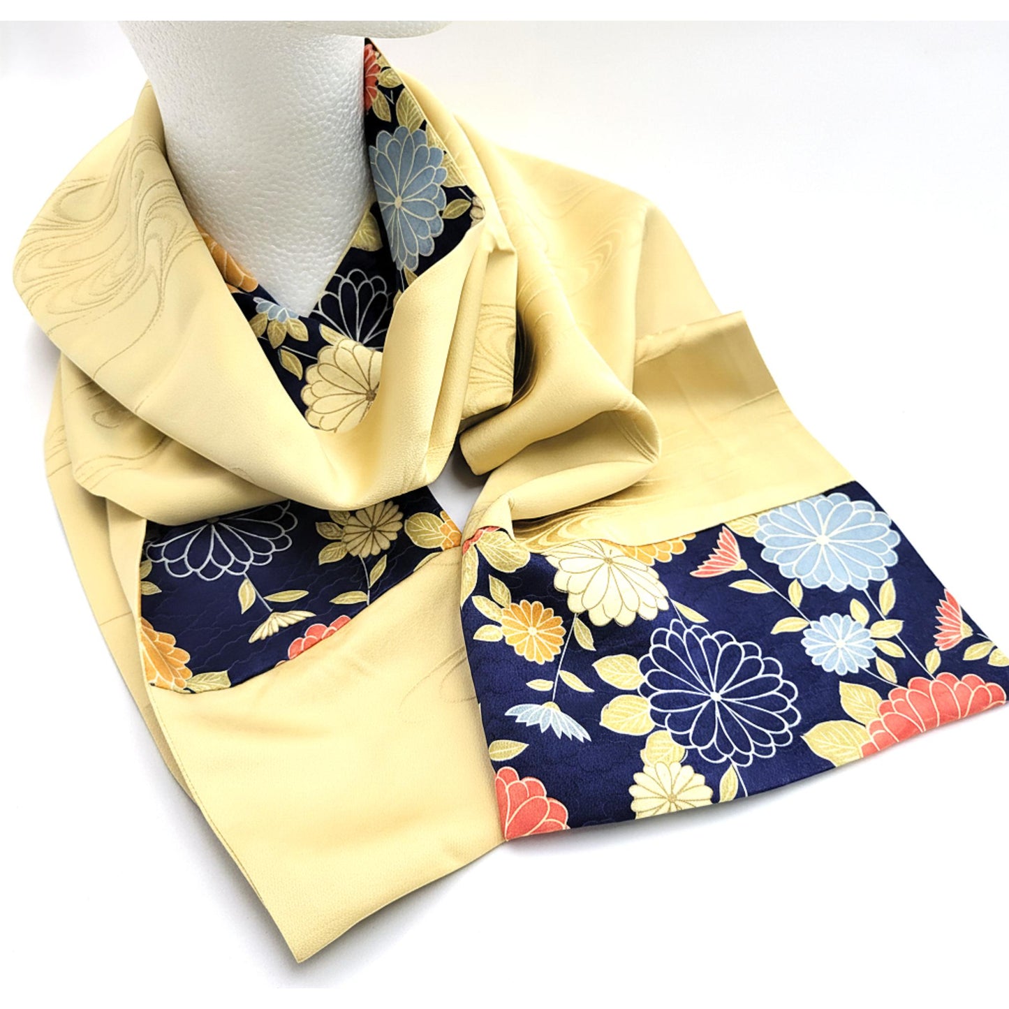 Echarpe kimono en soie (3 motifs)
