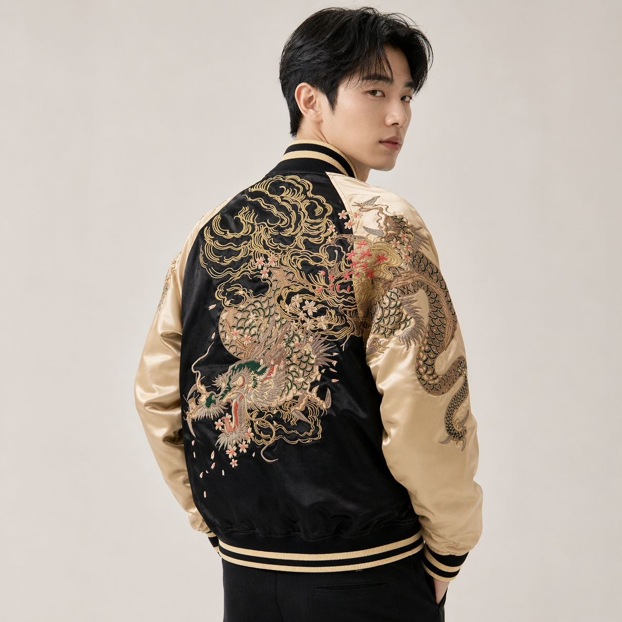 Sukajan Dragon d'Or & Nuages Célestes – Noir & Champagne
