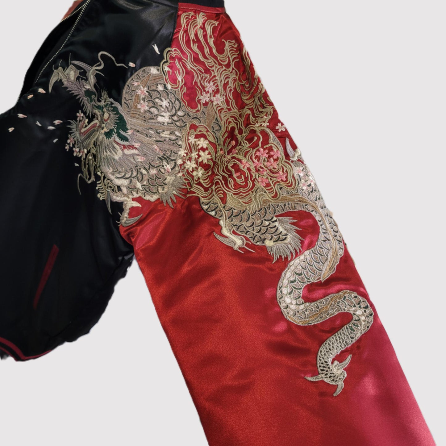 Sukajan Dragon Impérial – Rouge Crimson & Noir