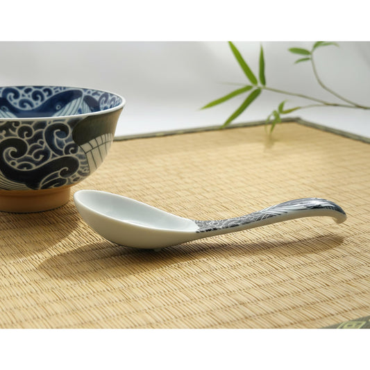 CUILLERE A RAMEN BALEINE