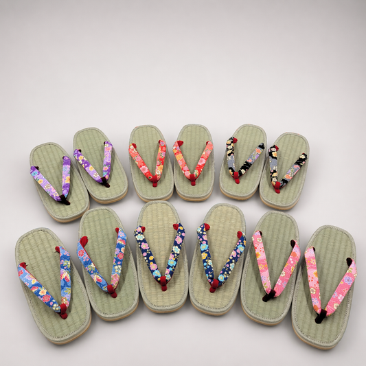 Sandales japonaises "Zori" artisanales en paille de jonc